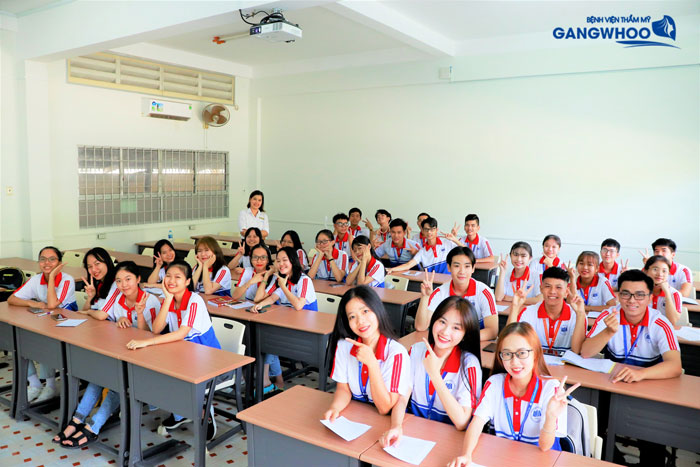 Điểm chuẩn Đại học Kinh tế