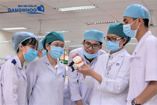 Có Nên Học Răng Hàm Mặt? Chọn Y Đa Khoa Hay Răng Hàm Mặt ?